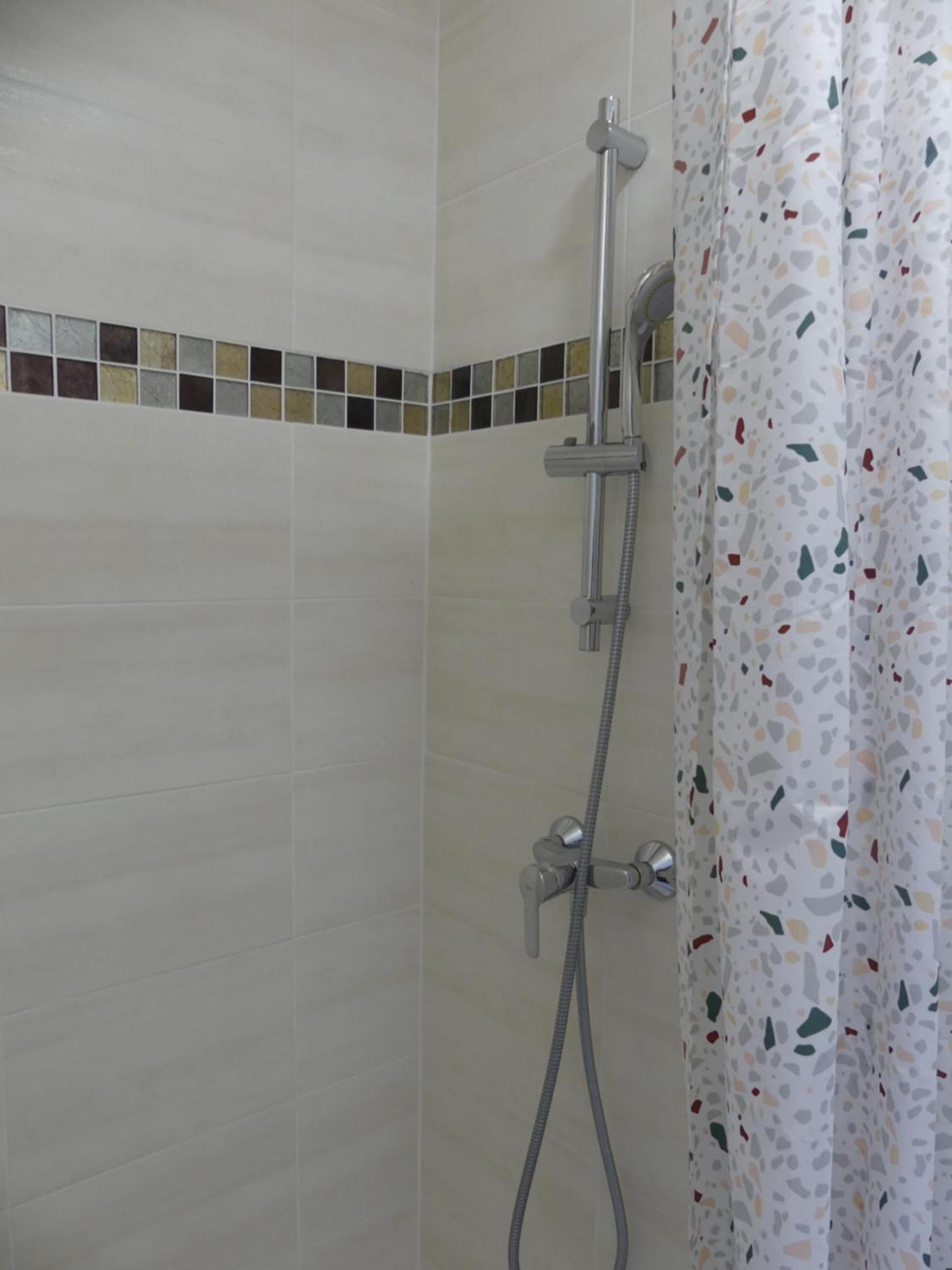 أونزاين Le Clos Fleuri - Chambres D'Hotes المظهر الخارجي الصورة